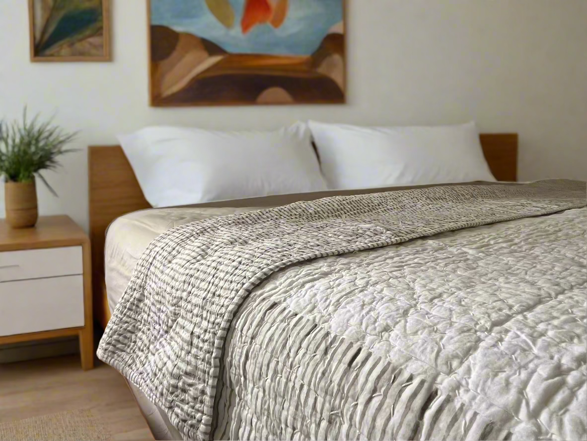 Kushi Grey Quilt